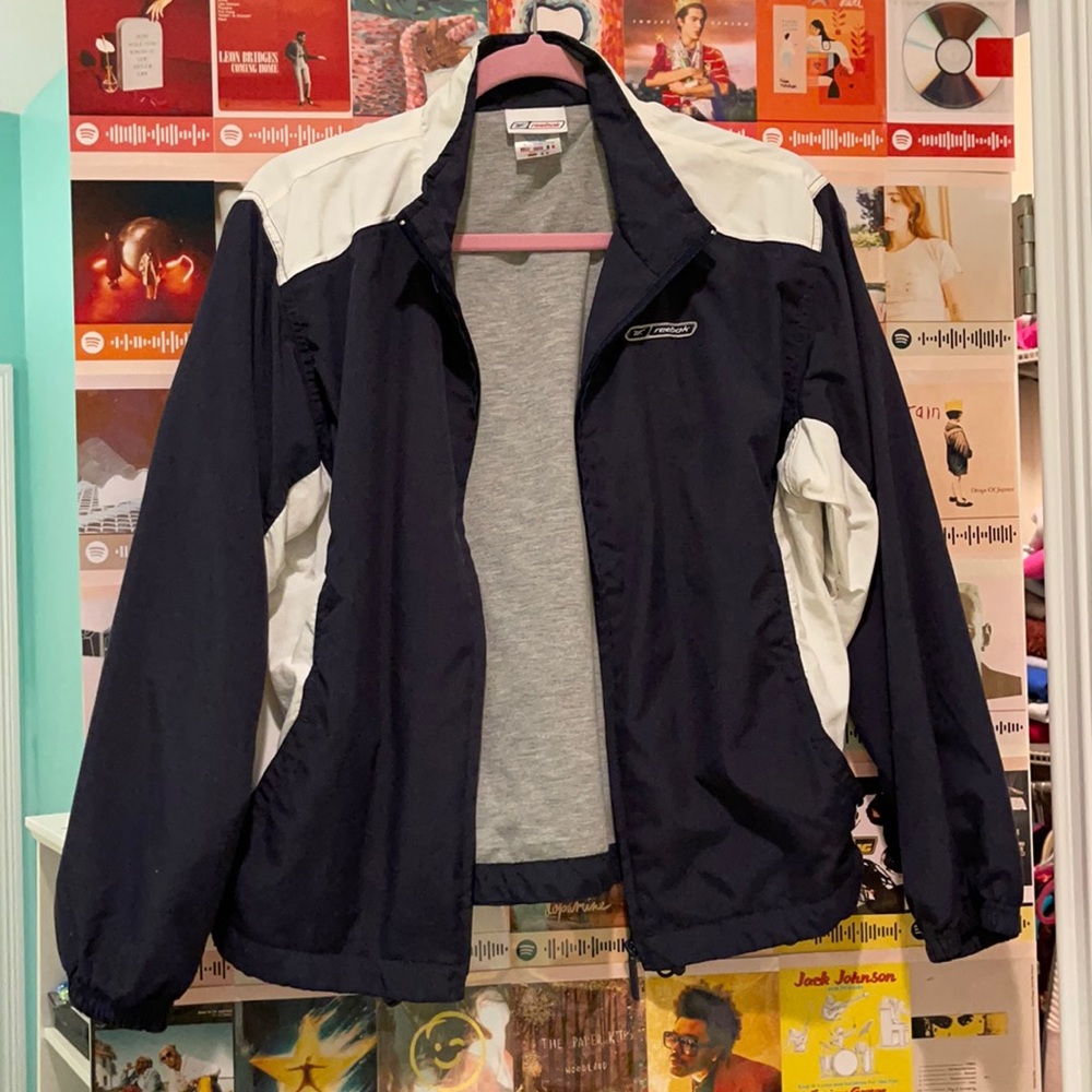 VINTAGE REEBOK WINDBREAKER